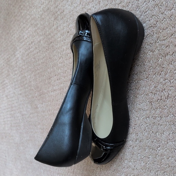 Naturalizer N5 Comfort Helina Black Flats shoes 9 - Picture 7 of 9